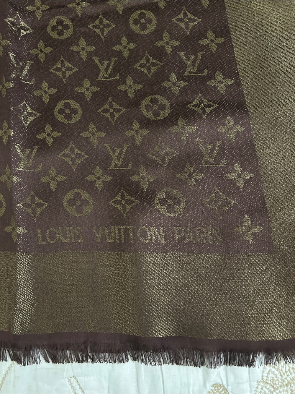 Louis Vuitton new without tags wool and Silk Brown Monogram Long Scarf - Picture 4 of 11